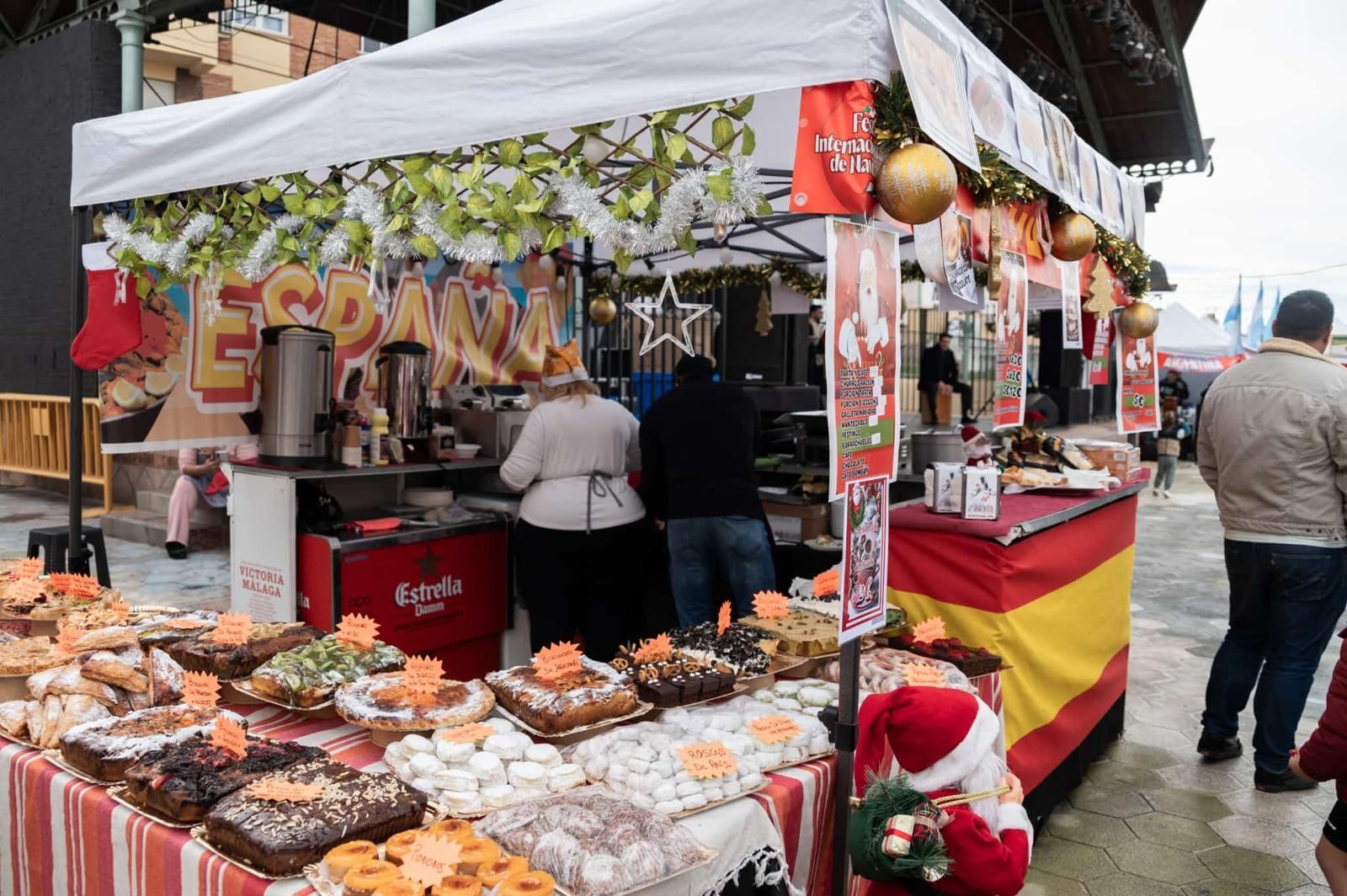 Benalmádena&#039;s international festival - in pictures